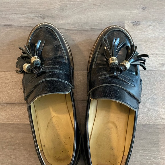 Stuart Weitzeman Shoes - Picture 3 of 3